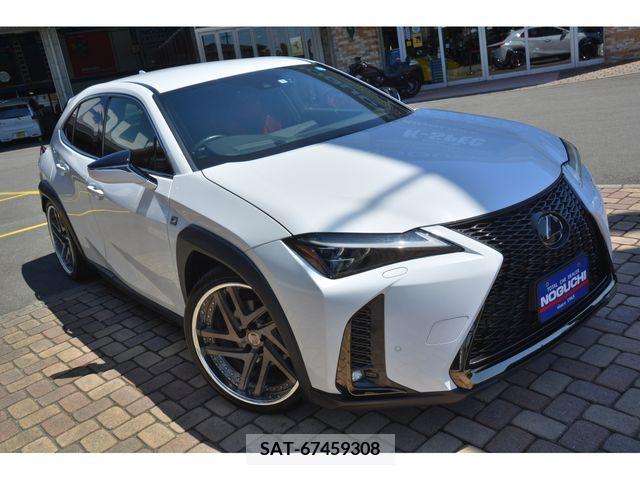 Lexus UX 2019-05 313557-20