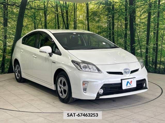Toyota PRIUS 2015-09 340038-16