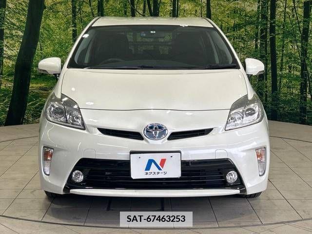Toyota PRIUS 2015-09 340038-14