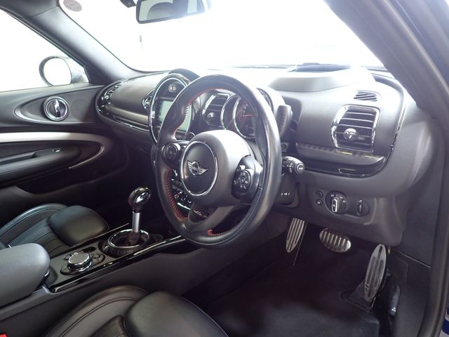 Bmw MINI CLUBMAN 2017-03 3778-1