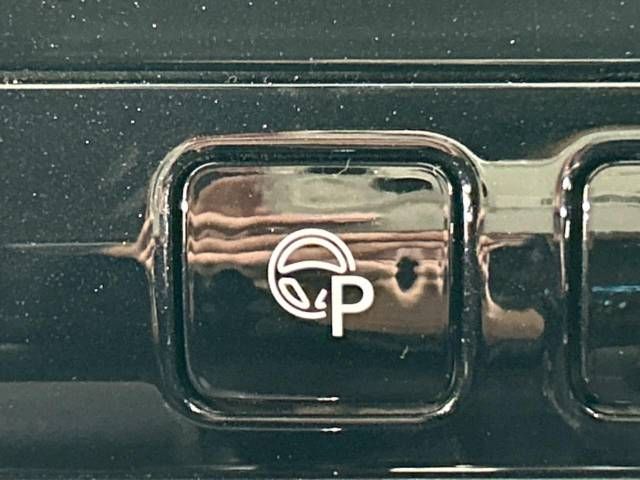 Nissan SERENA 2016-09 183460-6