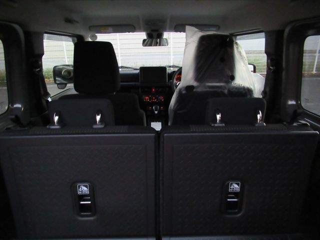 Suzuki JIMNY 2023-11 181426-6