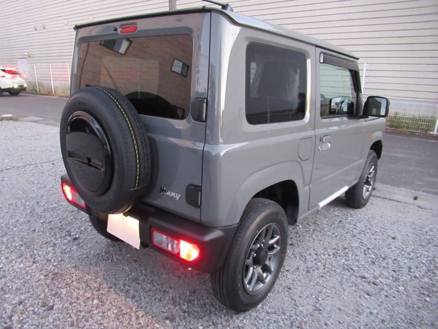 Suzuki JIMNY 2023-11 181426-2