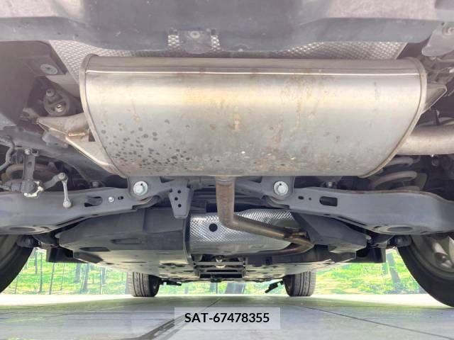 Toyota C-HR 2017-06 294989-19