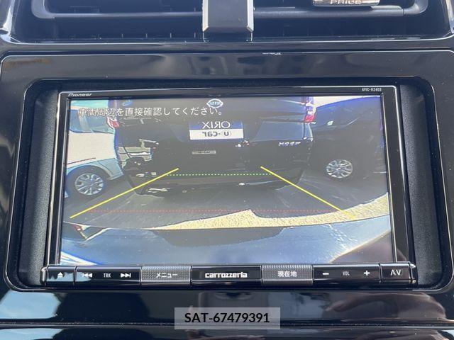 Toyota PRIUS 2019-11 322448-10