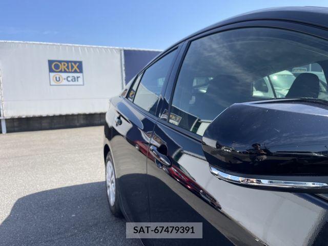 Toyota PRIUS 2019-11 322448-3