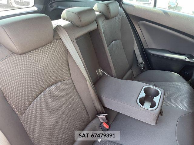 Toyota PRIUS 2019-11 322448-13