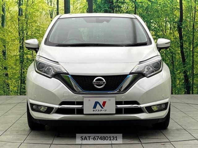 Nissan NOTE 2016-11 237795-14