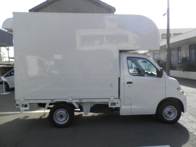 Toyota LITEACE TRUCK 2018-08 194492-16