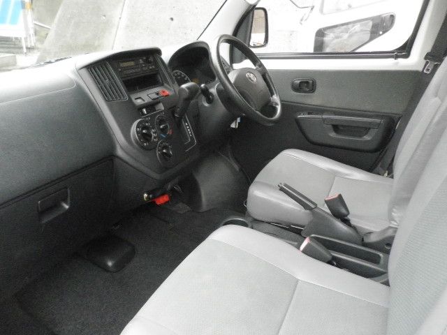 Toyota LITEACE TRUCK 2018-08 194492-19