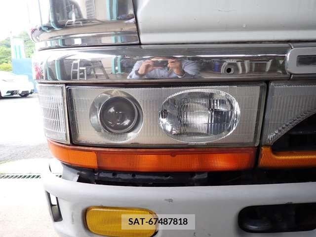 Mitsubishi CANTER GUTS 1995-03 302525-7