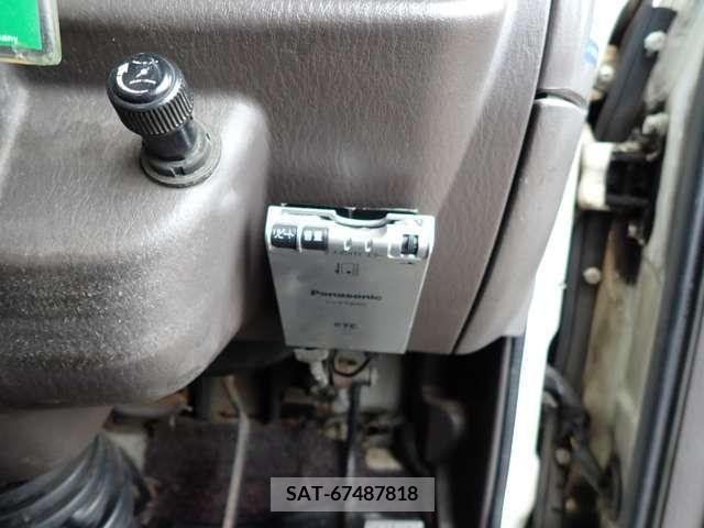 Mitsubishi CANTER GUTS 1995-03 302525-18
