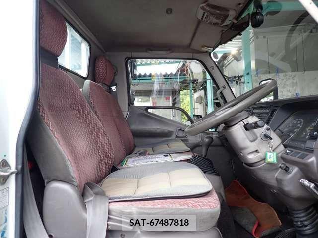 Mitsubishi CANTER GUTS 1995-03 302525-17