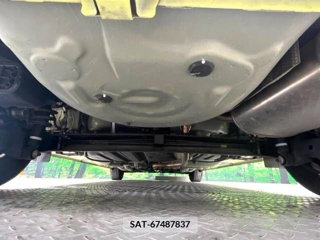 Toyota SIENTA 2021-02 368185-19