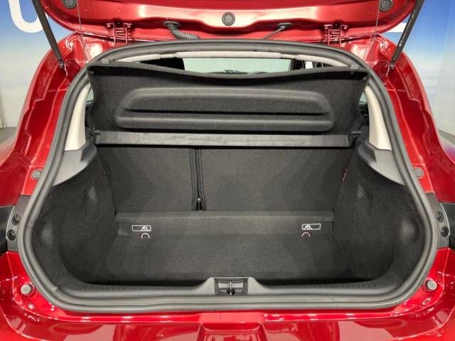Renault LUTECIA 2017-12 181259-17