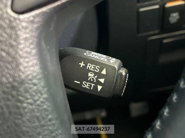 Toyota VELLFIRE 2017-03 299384-5