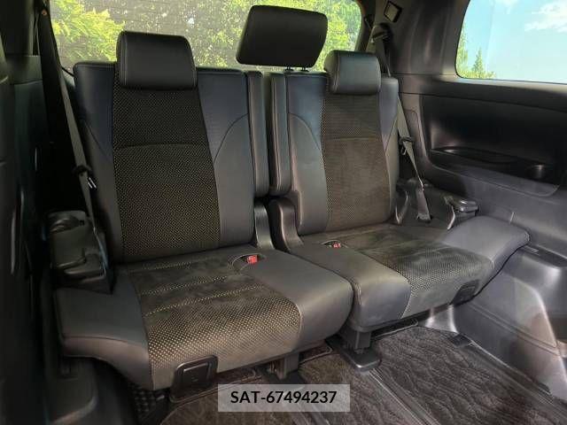 Toyota VELLFIRE 2017-03 299384-11