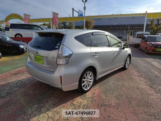 Toyota PRIUS ALPHA 2014-07 253529-10