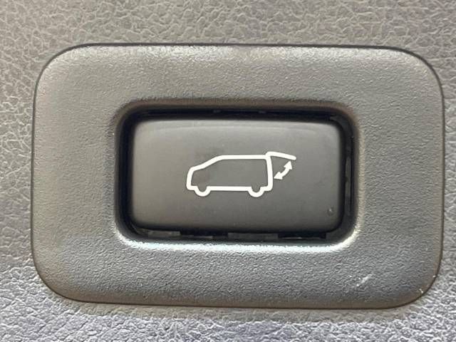 Toyota ALPHARD HYBRID 2023-01 184998-6