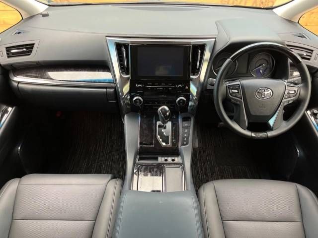 Toyota ALPHARD HYBRID 2023-01 184998-1