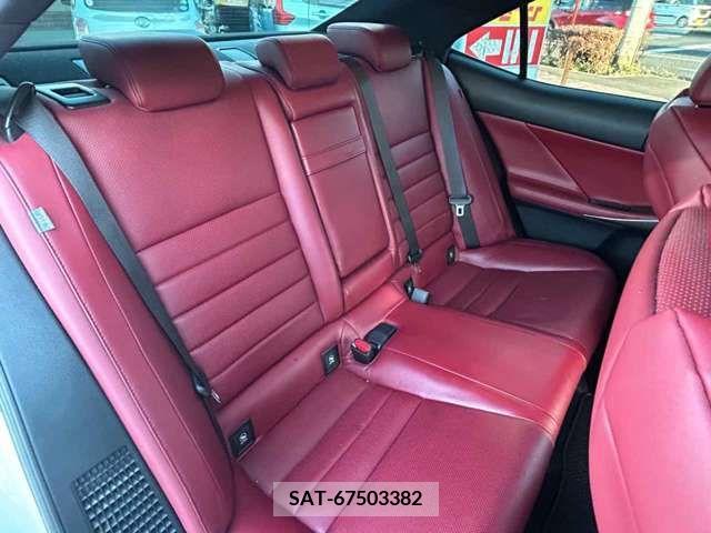 Lexus IS 2013-12 208930-12