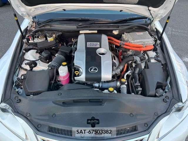 Lexus IS 2013-12 208930-10