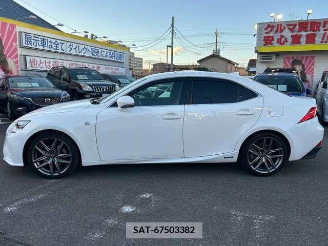 Lexus IS 2013-12 208930-7