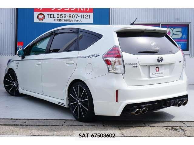 Toyota PRIUS ALPHA 2015-09 322247-4