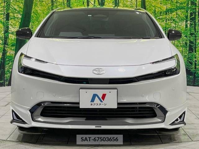 Toyota PRIUS 2023-03 333135-14