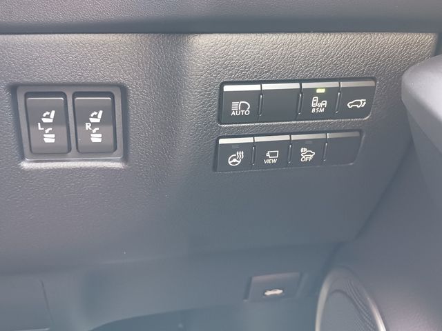 Lexus NX 2018-08 8765-22