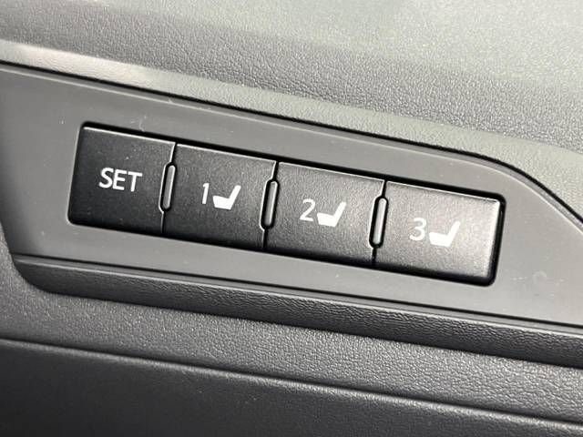 Toyota ALPHARD 2020-05 193651-9