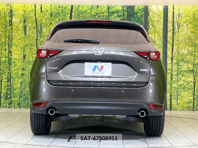 Mazda CX-5 2018-03 384043-15