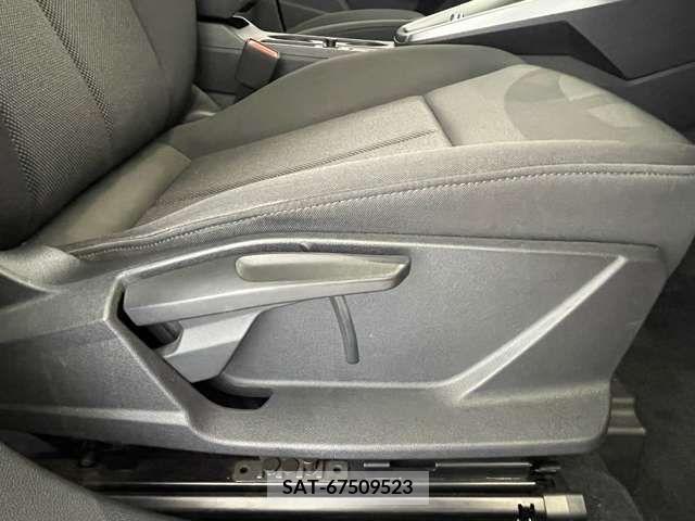 Audi A3 2021-06 318065-12