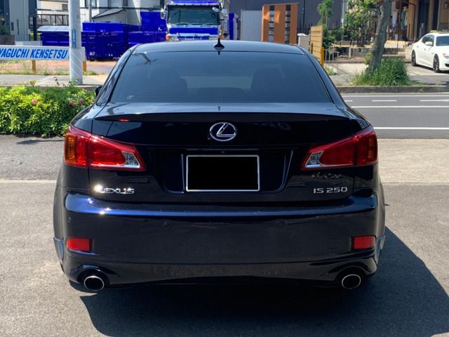 Lexus IS 2010-01 2629-15