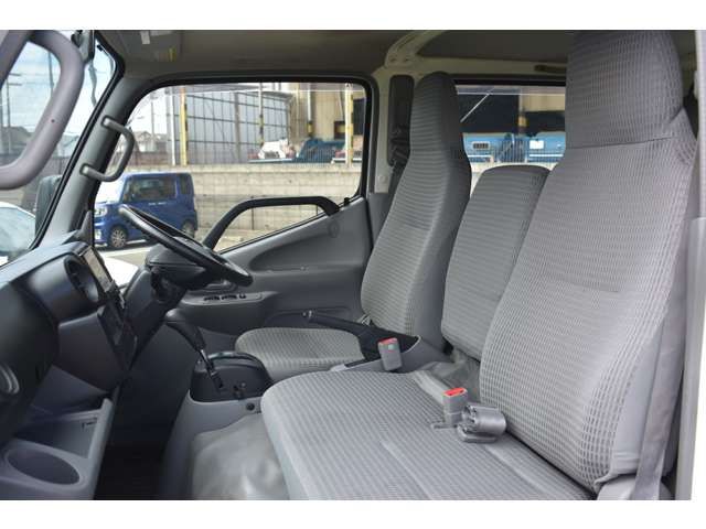 Toyota DYNA TRUCK 2016-12 16815-9