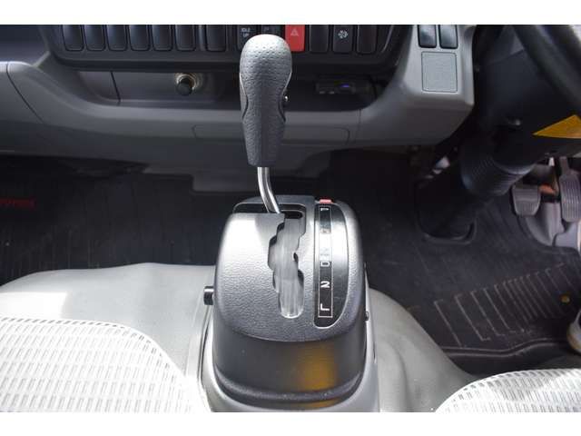 Toyota DYNA TRUCK 2016-12 16815-11