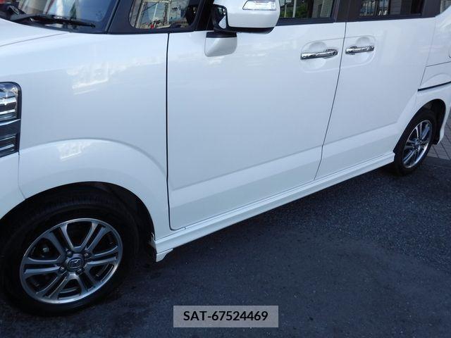Honda N BOX CUSTOM 2017-03 347890-7