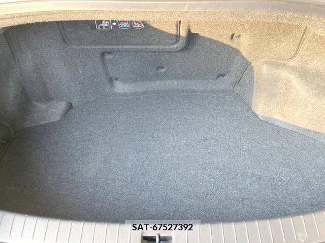 Nissan SKYLINE 2014-02 306033-10