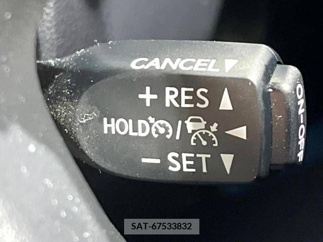 Toyota VELLFIRE 2020-08 215788-3