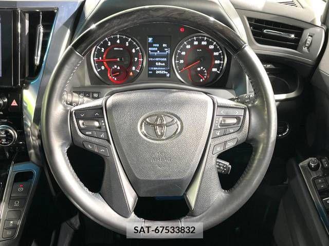Toyota VELLFIRE 2020-08 215788-12