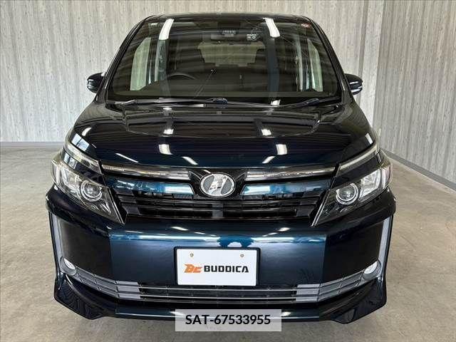 Toyota VOXY 2016-10 370339-8