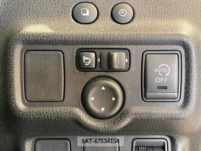 Nissan NOTE 2013-07 375703-7