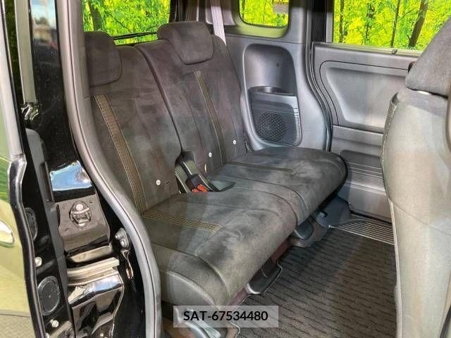 Honda N BOX CUSTOM 2019-03 206123-9