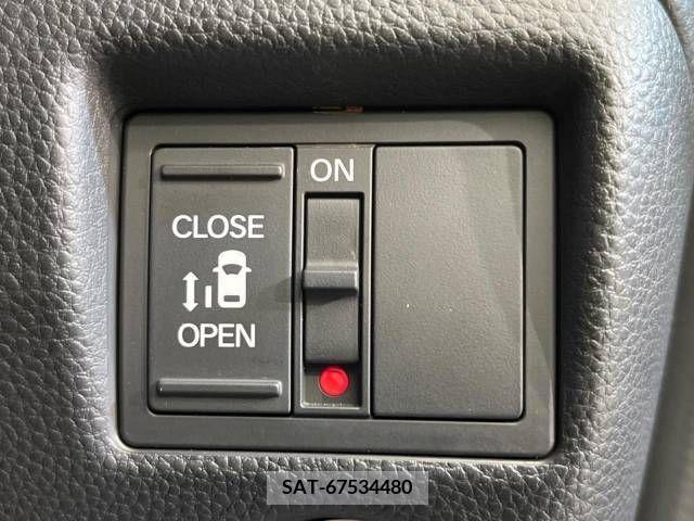 Honda N BOX CUSTOM 2019-03 206123-5