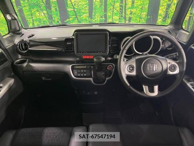 Honda N BOX CUSTOM 2016-09 237655-1