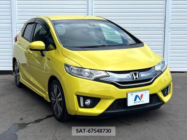 Honda FIT 2015-01 396557-16