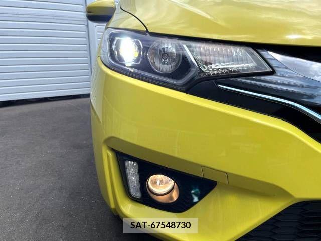 Honda FIT 2015-01 396557-12