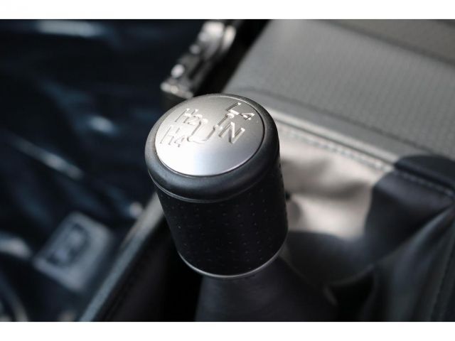 Toyota FJ CRUISER 2014-04 25725-11
