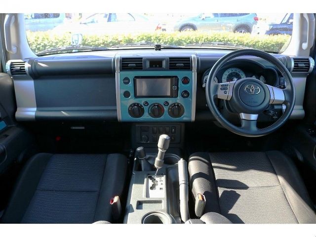 Toyota FJ CRUISER 2014-04 25725-1