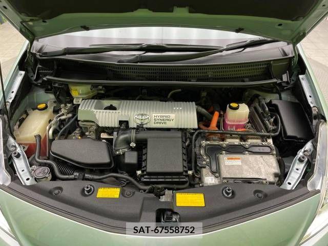 Toyota PRIUS ALPHA 2011-08 322211-18